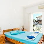 Lejlighedshotel Blue White - Kefallonia Poolside Retreats 3*