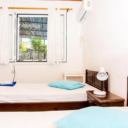Blue White - Kefallonia Poolside Retreats Lejlighedshotel 3*