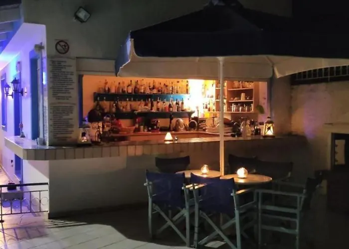 Blue White Apartments - Kefallonia Poolside Retreats 4* Spartia (Kefalonia)