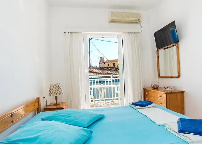 Blue White Apartments - Kefallonia Poolside Retreats 4* Spartia (Kefalonia)