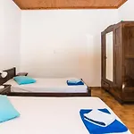 Апарт-отель Blue White - Kefallonia Poolside Retreats