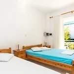 Blue White - Kefallonia Poolside Retreats Спартия