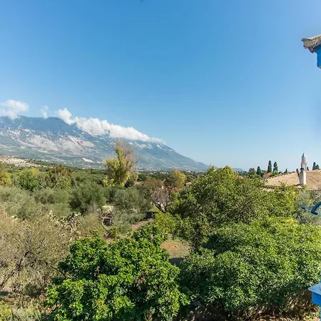 Aparthotel Blue White - Kefallonia Poolside Retreats
