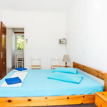 Blue White - Kefallonia Poolside Retreats 4* Spartia (Kefalonia)