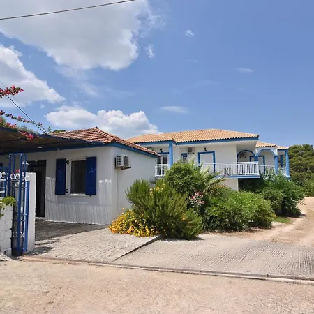 Blue White - Kefallonia Poolside Retreats 3*