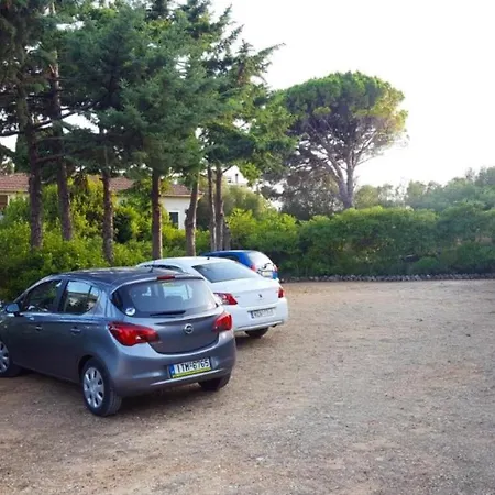 Blue White Apartments - Kefallonia Poolside Retreats Aparthotel 4*