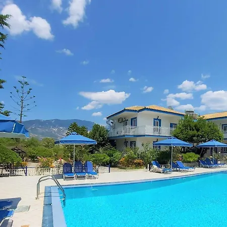 Blue White Apartments - Kefallonia Poolside Retreats 4*