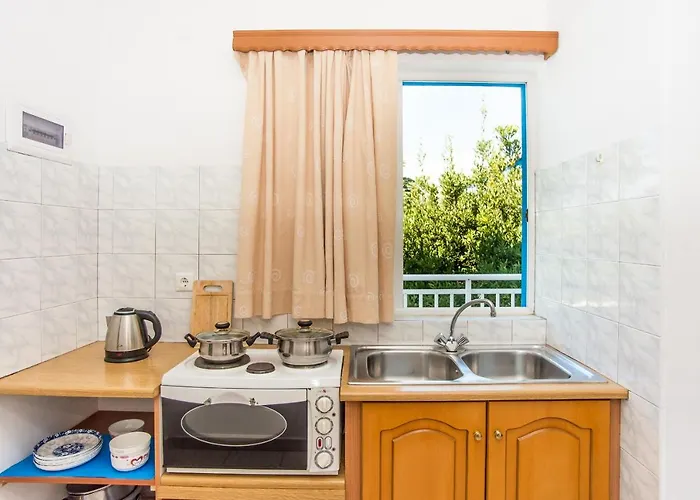 Blue White Apartments - Kefallonia Poolside Retreats Lägenhetshotell