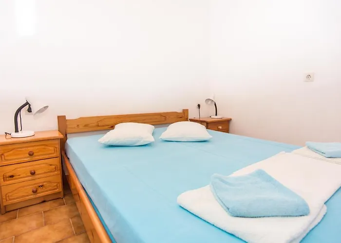 Blue White Apartments - Kefallonia Poolside Retreats Lägenhetshotell 4*